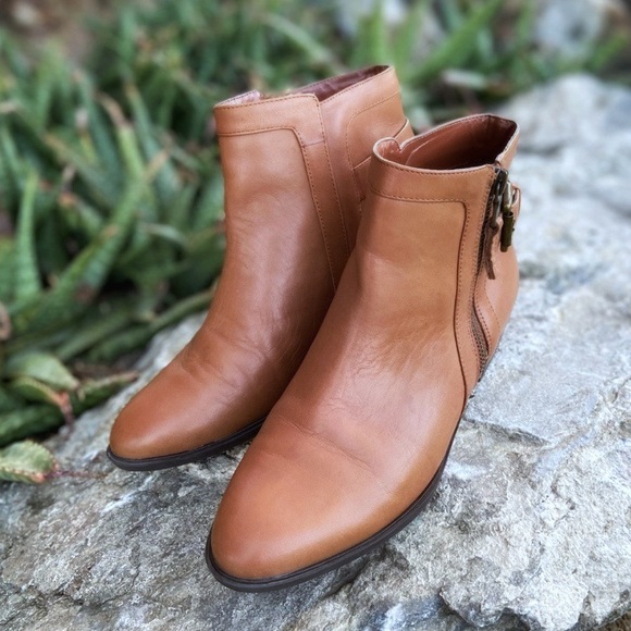 RALPH LAUREN Leather Ankle Boots in Saddle Tan - Picture 3 of 16